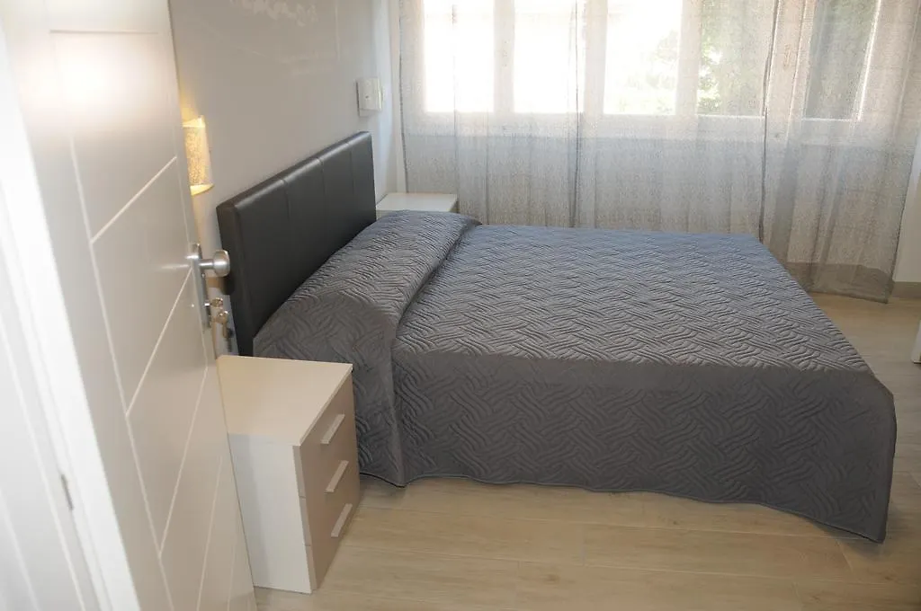 Affittacamere La Perla La Spezia 2*,