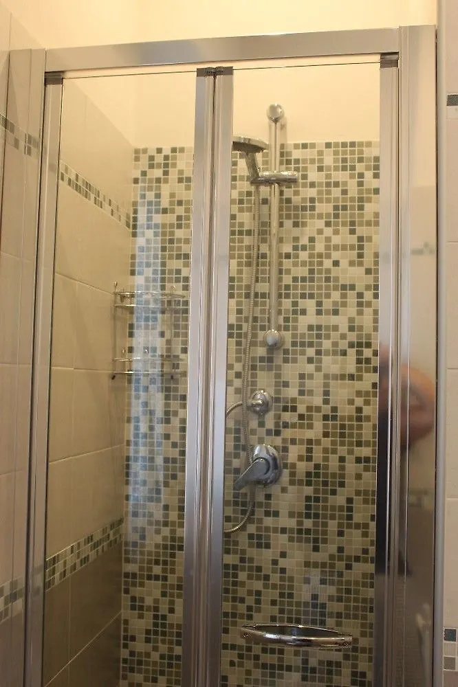 Affittacamere La Perla La Spezia Guest house